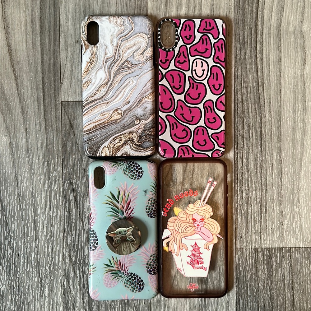 Bundle of 4 iPhone XS Max Phone Cases